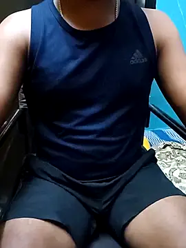 Snapshot of Lawrencedlkk007 chatting on March 9, 2025, 1:59 pm Lawrencedlkk007 online show from March 9, 2025, 1:59 pm