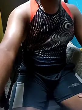 Snapshot of Lawrencedlkk007 chatting on March 23, 2025, 2:37 am Lawrencedlkk007 online show from March 23, 2025, 2:37 am