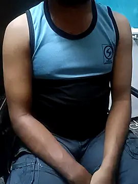 Snapshot of Lawrencedlkk007 chatting on February 9, 2026, 4:44 pm Lawrencedlkk007 online show from February 9, 2026, 4:44 pm