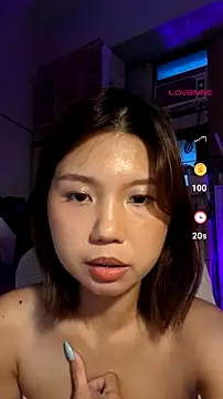 Snapshot of urgrl_portia chatting on July 19, 2026, 10:41 am urgrl portia online show from July 19, 2026, 10:41 am