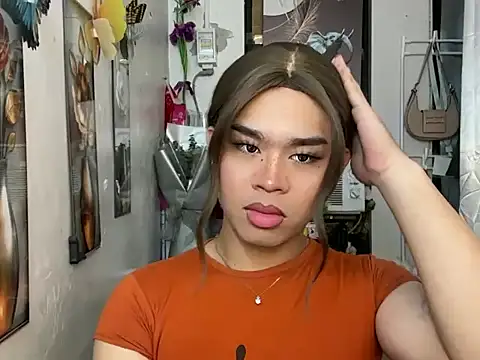 Horny HoneyX online show from July 18, 2026, 3:38 pm