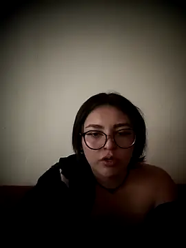 Snapshot of Aly_96 chatting on July 8, 2026, 6:12 pm Aly 96 online show from July 8, 2026, 6:12 pm