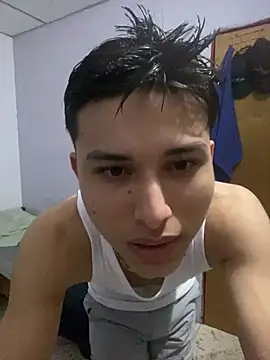 Antoni150906 online show from June 25, 2026, 3:50 am