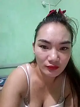 Snapshot of Voiva11 chatting on June 26, 2026, 11:09 pm Voiva11 online show from June 26, 2026, 11:09 pm