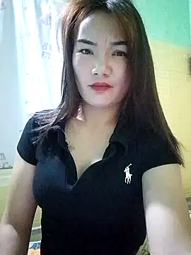 Snapshot of Voiva11 chatting on July 23, 2026, 10:29 pm Voiva11 online show from July 23, 2026, 10:29 pm