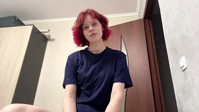 Snapshot of lullabyplump chatting on June 12, 2026, 3:55 pm lullabyplump online show from June 12, 2026, 3:55 pm