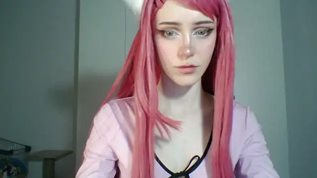 Snapshot of KayleneWesterberg chatting on July 7, 2026, 3:05 pm KayleneWesterberg online show from July 7, 2026, 3:05 pm