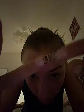 Snapshot of Violet_Velvet chatting on July 11, 2026, 11:28 pm Violet Velvet online show from July 11, 2026, 11:28 pm