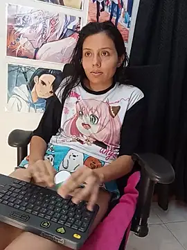 StefanyLoversXXX online show from June 20, 2026, 11:40 pm