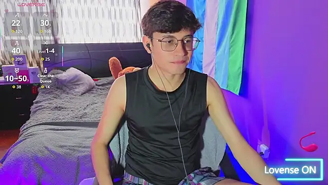 Snapshot of Angelito_Twink chatting on July 9, 2026, 6:45 pm Angelito Twink online show from July 9, 2026, 6:45 pm