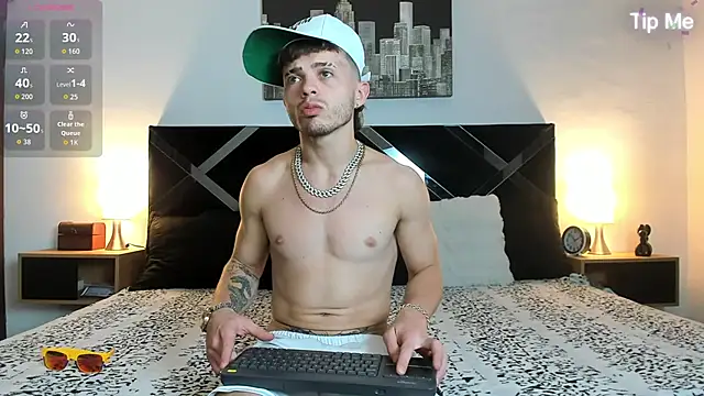 Zeus damian21 online show from June 22, 2026, 3:08 am