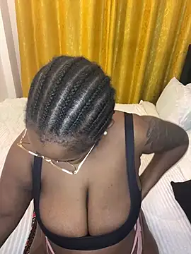 Honeylust26 online show from July 16, 2026, 6:03 pm
