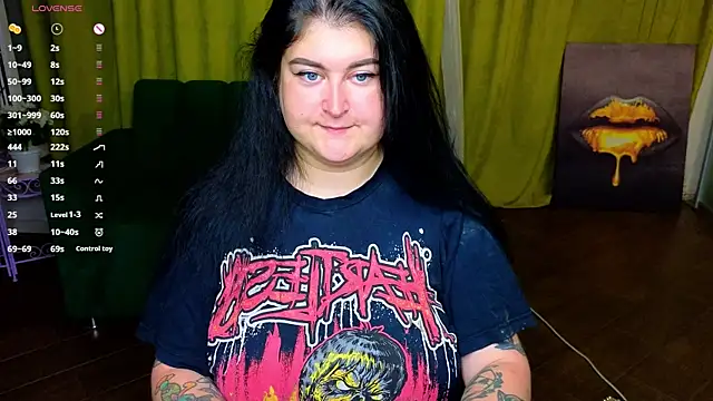 Snapshot of CessieBler chatting on July 29, 2026, 5:44 pm CessieBler online show from July 29, 2026, 5:44 pm