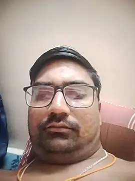 Snapshot of dhirusury050625 chatting on June 22, 2026, 4:26 pm dhirusury050625 online show from June 22, 2026, 4:26 pm