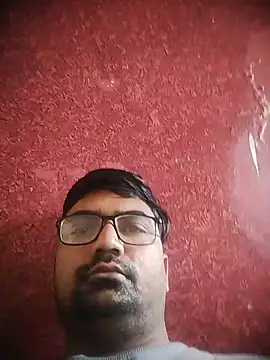 Snapshot of dhirusury050625 chatting on August 3, 2026, 7:40 am dhirusury050625 online show from August 3, 2026, 7:40 am