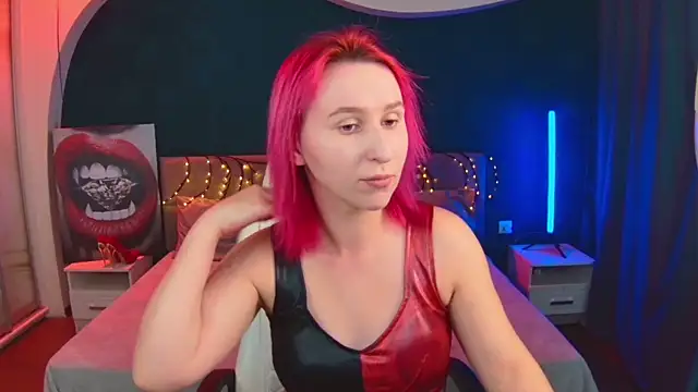 Kriswix online show from June 14, 2026, 6:04 am
