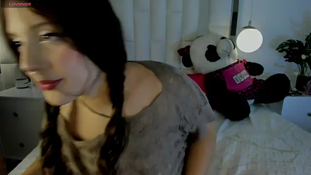 Snapshot of sofia_vance chatting on July 16, 2026, 5:24 am sofia vance online show from July 16, 2026, 5:24 am