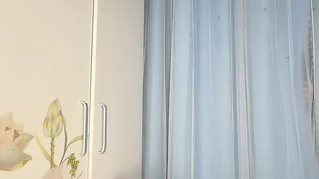 Snapshot of Yesqiko chatting on June 28, 2026, 7:36 am Yesqiko online show from June 28, 2026, 7:36 am