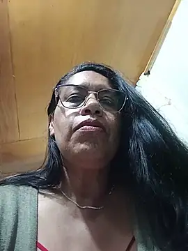 Emilif  online show from June 20, 2026, 12:47 am
