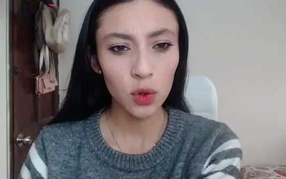 Snapshot of Salomesweet02 chatting on July 16, 2026, 2:34 pm Salomesweet02 online show from July 16, 2026, 2:34 pm