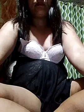 Scarletkiss01 online show from June 21, 2026, 7:49 pm