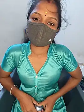 YALINITWO7 TAMIL online show from June 15, 2026, 1:02 pm