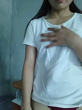 camri-zz online show from June 15, 2026, 4:36 am