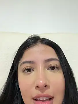 BellaSofyyy online show from July 16, 2026, 6:25 pm