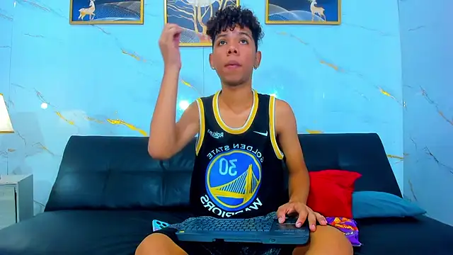 Litle khodi online show from June 15, 2026, 11:18 pm
