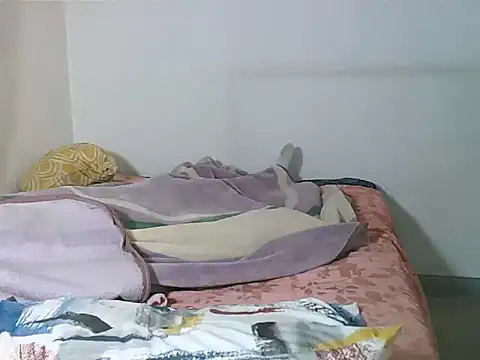 Snapshot of JasmineXX1 chatting on June 18, 2026, 4:02 am JasmineXX1 online show from June 18, 2026, 4:02 am