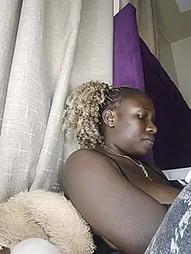 Snapshot of Sexxy_gettty chatting on July 17, 2026, 12:45 pm Sexxy gettty online show from July 17, 2026, 12:45 pm