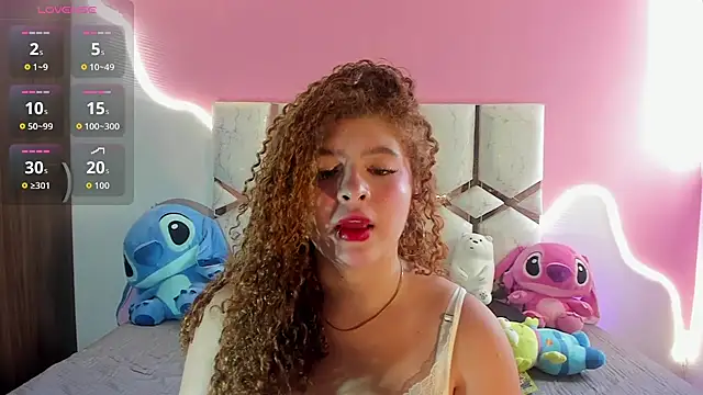 Kiara velez online show from July 11, 2026, 12:52 pm