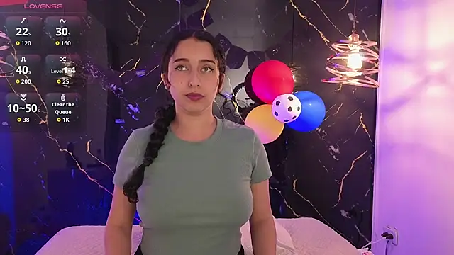 ZoeBlissX online show from July 7, 2026, 11:25 am