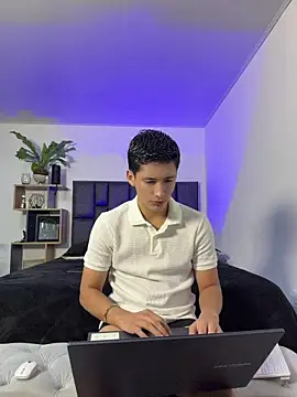 SantiLux  online show from June 22, 2026, 12:45 am