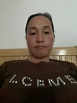 Loly hana online show from August 2, 2026, 12:42 am
