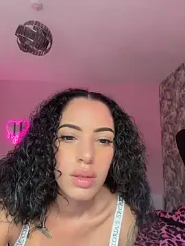 babygirlmarie online show from June 18, 2026, 3:27 pm