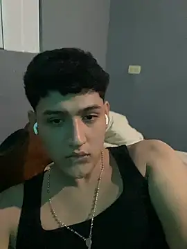 Snapshot of Sebastian24h chatting on June 20, 2026, 5:21 am Sebastian24h online show from June 20, 2026, 5:21 am