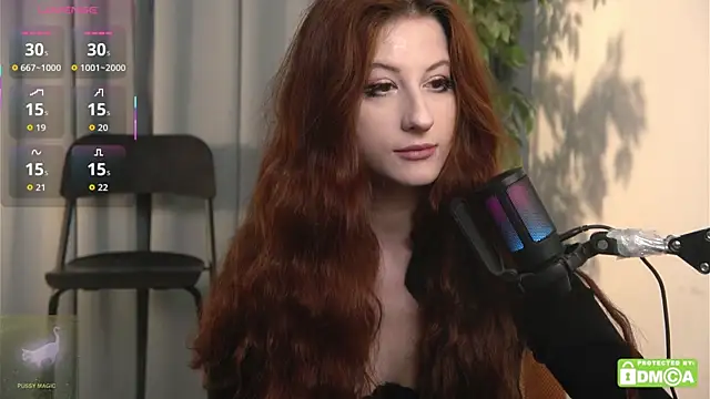 Snapshot of CatyPurrrrr chatting on July 4, 2026, 5:24 am CatyPurrrrr online show from July 4, 2026, 5:24 am