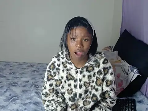baby beaxx online show from July 7, 2026, 3:49 pm