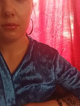 SunnySofii online show from July 3, 2026, 1:39 pm