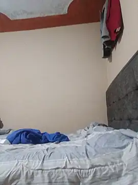 Snapshot of Earnthis chatting on August 8, 2026, 2:19 pm Earnthis online show from August 8, 2026, 2:19 pm