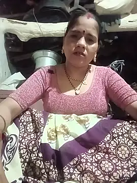 Hot shiri online show from June 27, 2026, 3:17 pm