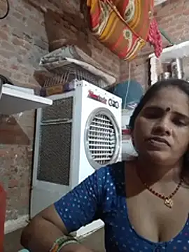 Hot shiri online show from August 9, 2026, 6:51 am