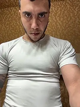 skinnyarab1995 online show from June 21, 2026, 5:37 pm