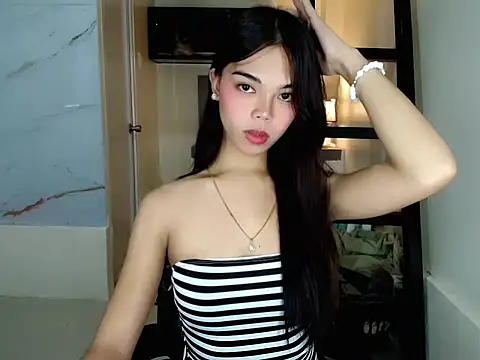 Scarlet misty online show from July 16, 2026, 7:25 am