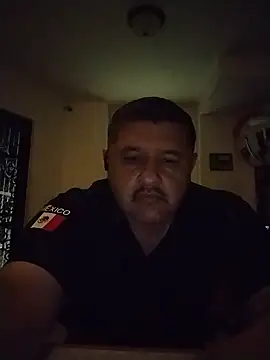 fernandoc80 online show from July 8, 2026, 8:08 am