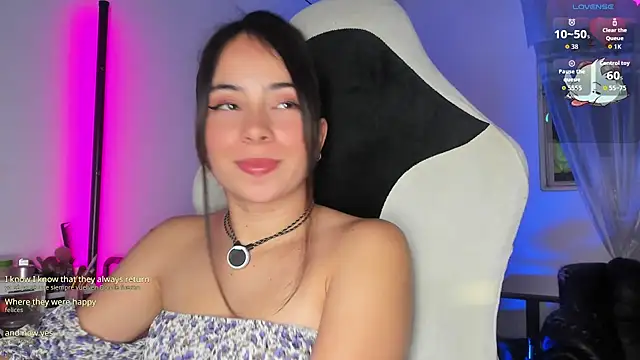 aishellyng20  online show from July 1, 2026, 4:03 am