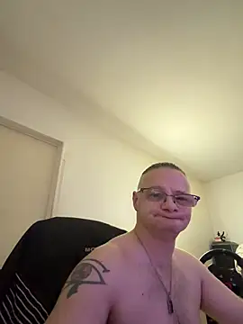 darkzhorsX online show from June 22, 2026, 6:54 am