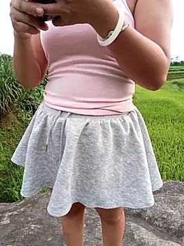 Snapshot of sena-cute chatting on June 22, 2026, 10:40 pm sena-cute online show from June 22, 2026, 10:40 pm