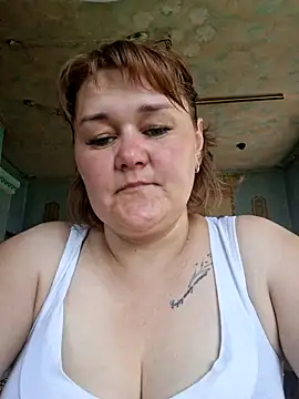 Snapshot of AnetGold999 chatting on July 1, 2026, 9:33 am AnetGold999 online show from July 1, 2026, 9:33 am